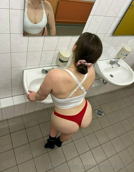 amina hdn xxx pornstar img