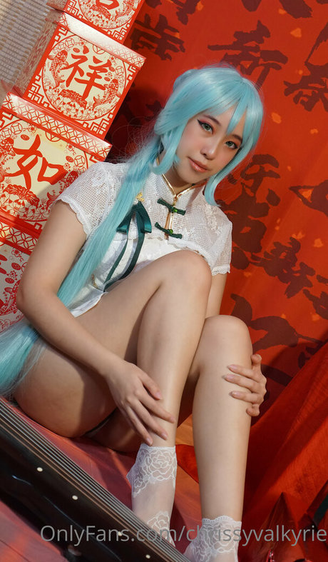 chrissyvalkyrie model hot pictures