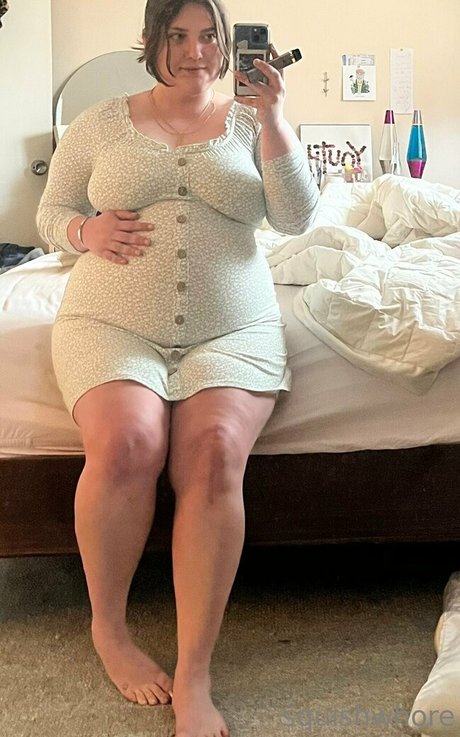 squishwhore sexy actress photo