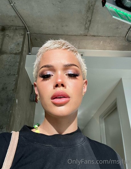 thericandemon free actress galleries