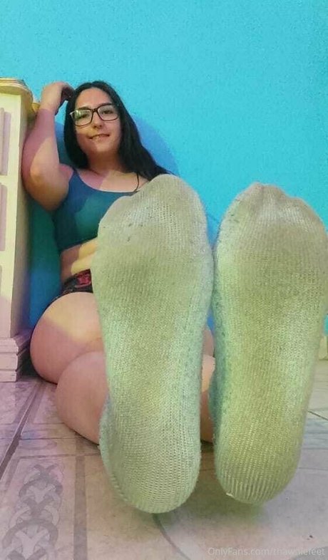 thawniefeet beautiful actress photos