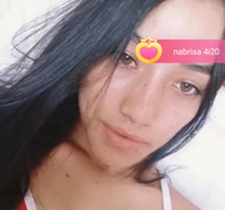 Foxtina nude actress pics