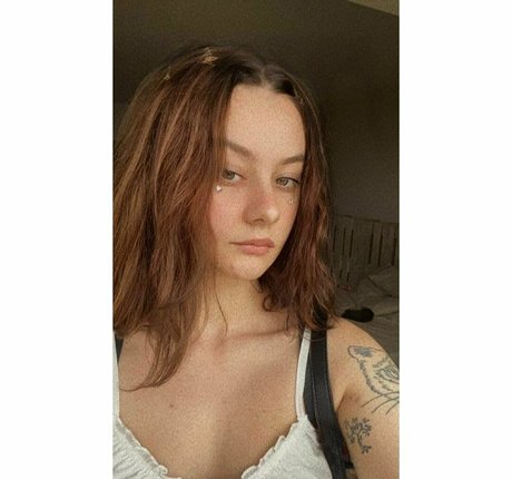 alice0999of star nudes gallery