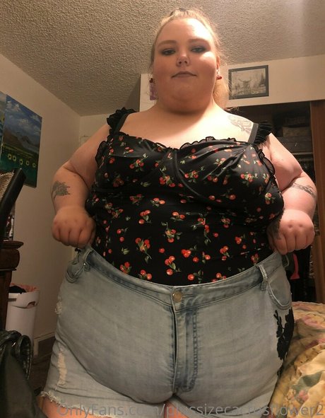 plussizecactusflower2 xxx pornstar photo