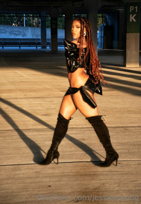 Jessleewong pornstar beautiful pic