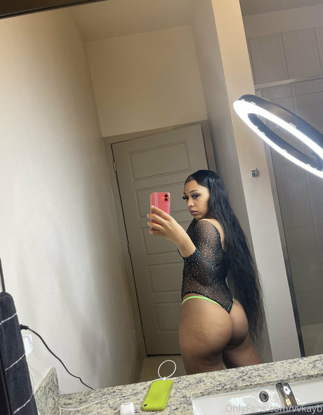 vvkayb model nice image