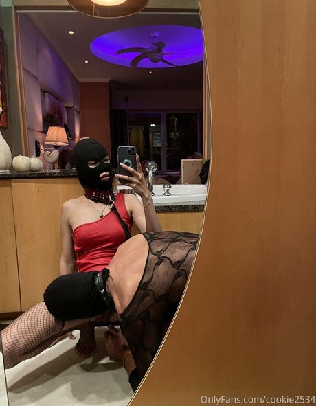 cookie2534 adult star img