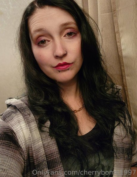 cherrybomb1997 hot pornstar pics