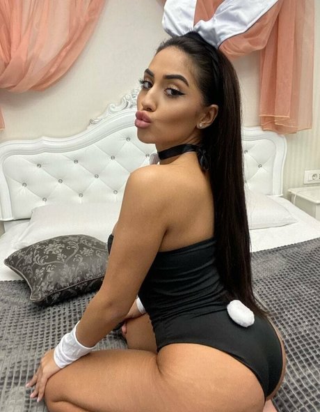 lunnastarr pornstar hot photos