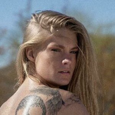 Krista Arie pornstar erotic pics