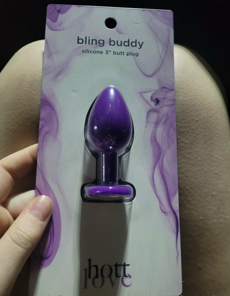 red head redemption actress pictures