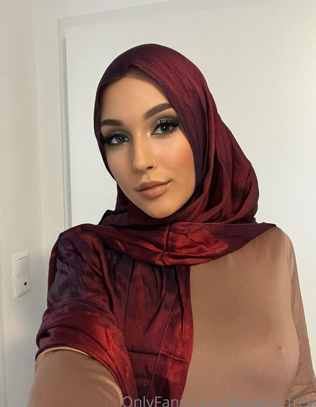 fareeha free exclusive model pictures