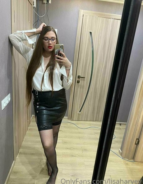 lisaharvey pornstar perfect pictures