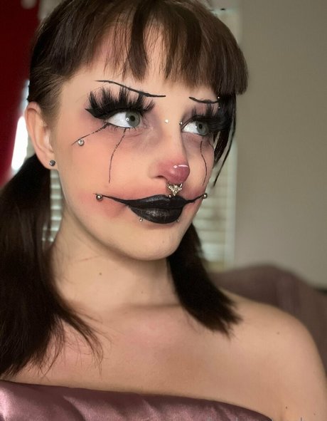 freakonaleashxx exclusive star picture