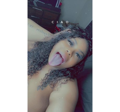 juicaaayyee hot model photo