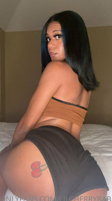 lilcherrybabefree nude star photos
