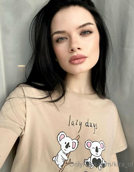 kira of xxx model gallery