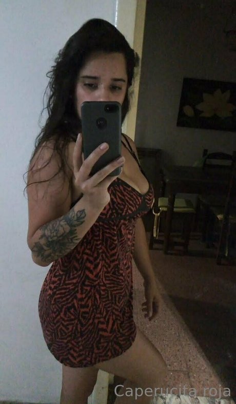 ccaperuuci high quality model picture