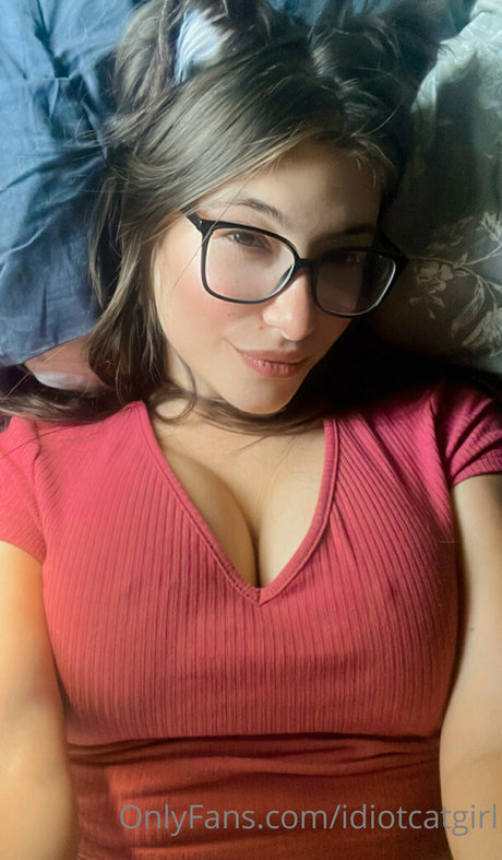 idiotcatgirl star nice pics