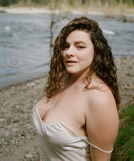 tiffanyinnature art pornstar pic