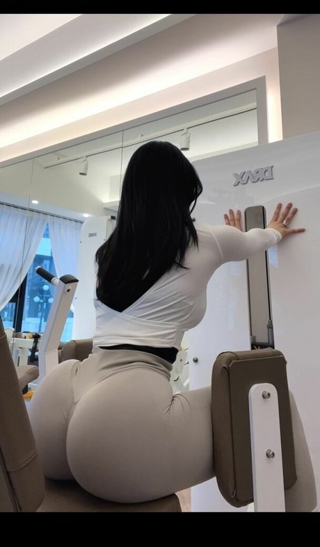 je_____y pornstar hot img