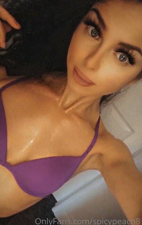 spicypeach8 model pretty img