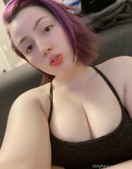 Scarlix pornographic star images