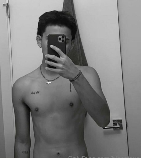 blessfour model xxx galleries