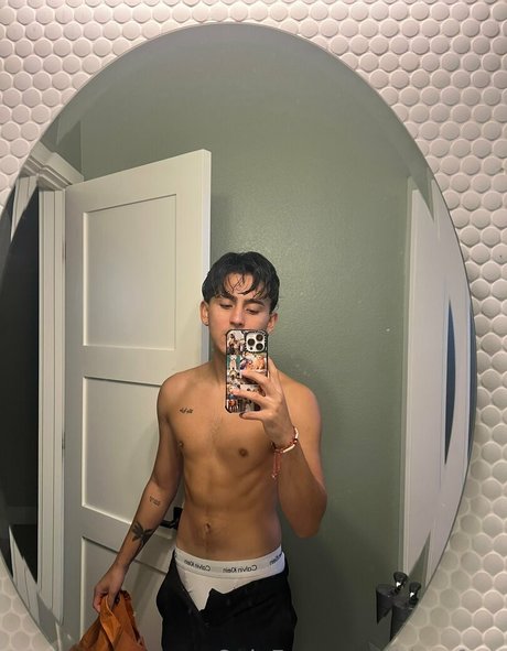 blessfour pornstar sexy pic