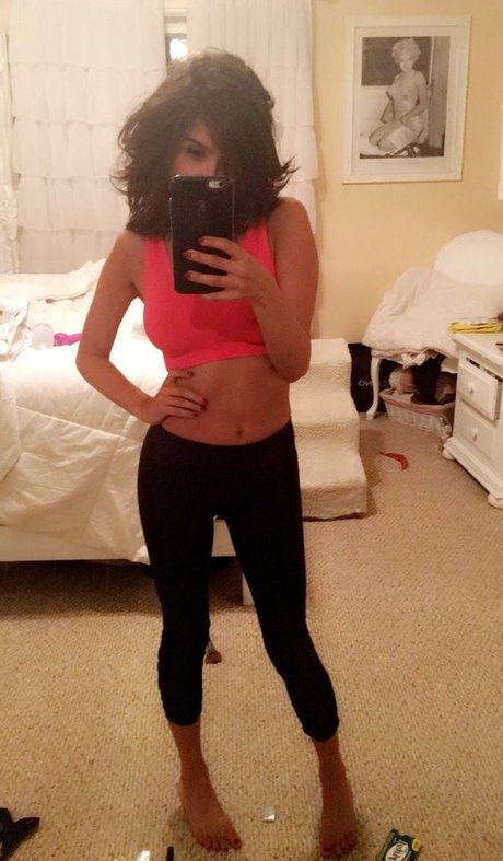 Mikaela Hoover star pic