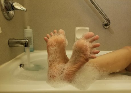 claratoes pornstar free photo