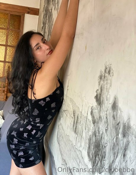 chloebbe naked actress pictures