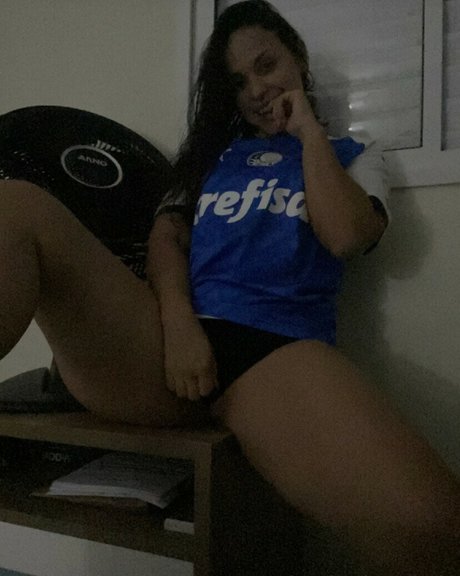 Sandy Nutri naked pornstar images