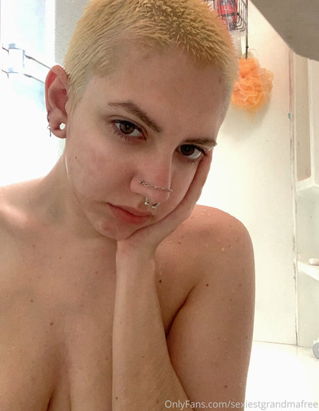 sthenonsfwfree model best img