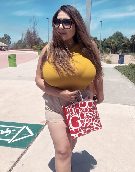 Jazmin Gurrola adult actress pics