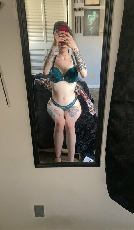 blair17 exclusive star pics