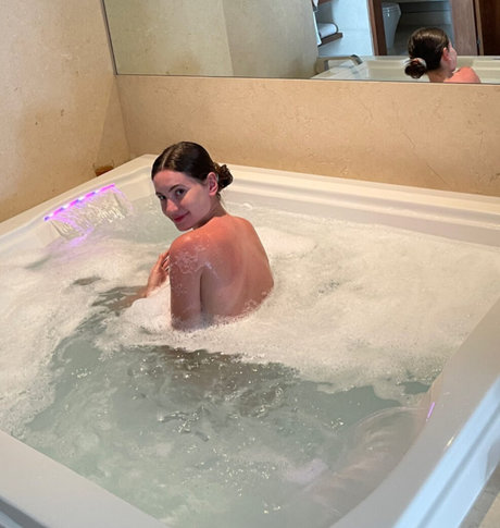 Ivana Baquero star nudes galleries