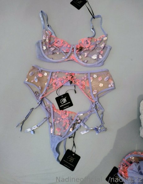 nadine22 porn star gallery