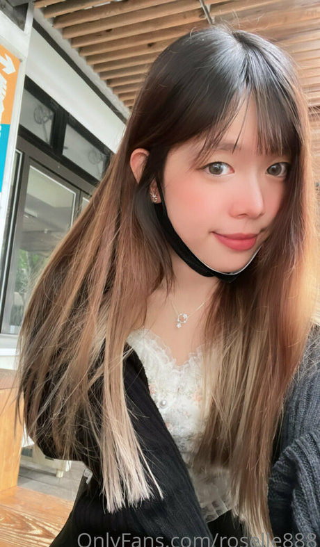 roselle888 beautiful model pic