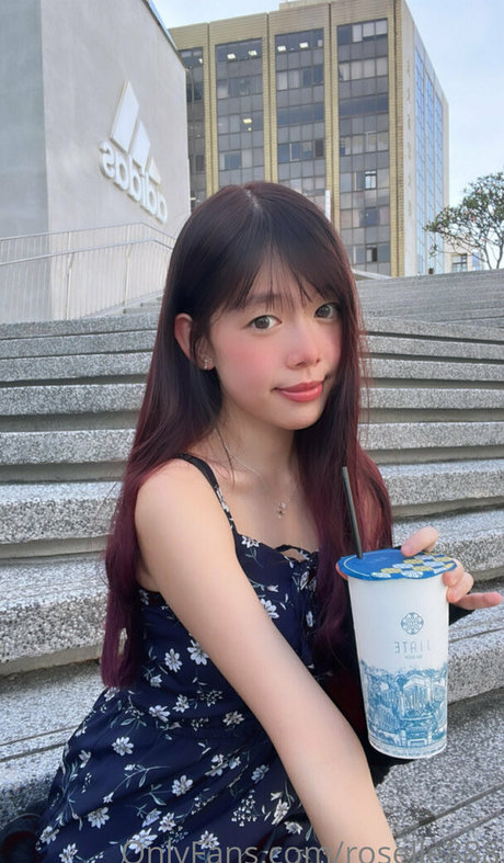 roselle888 nudes actress image