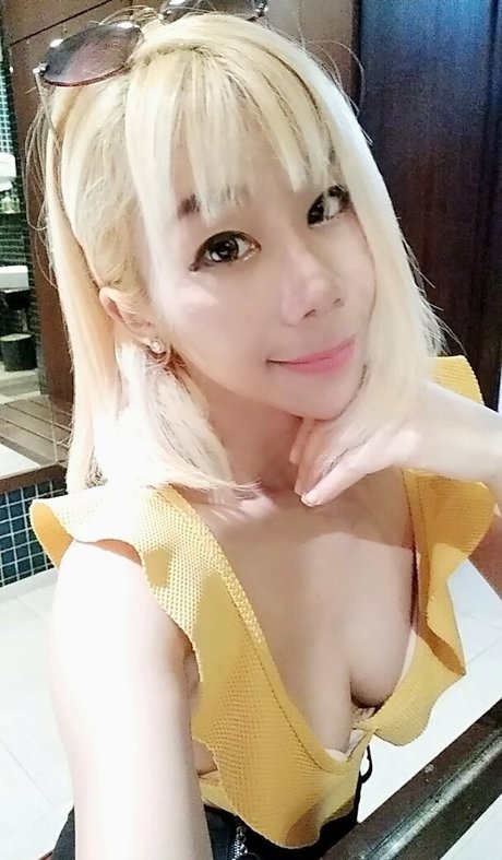 sexyagape6969 high quality actress img