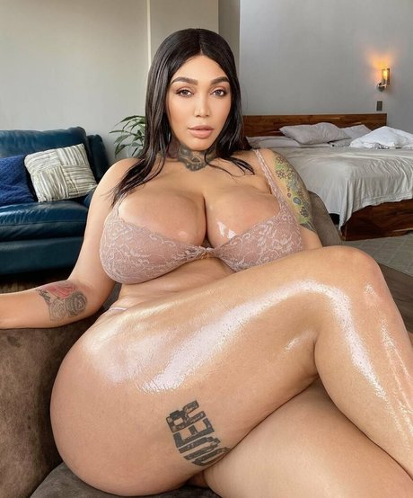 Amorazz beautiful star pic