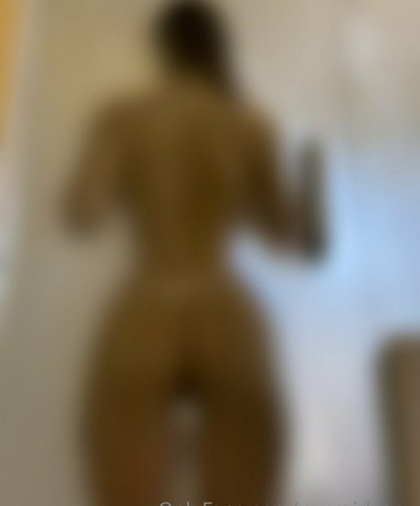 yourgirlzoey star sexy pic