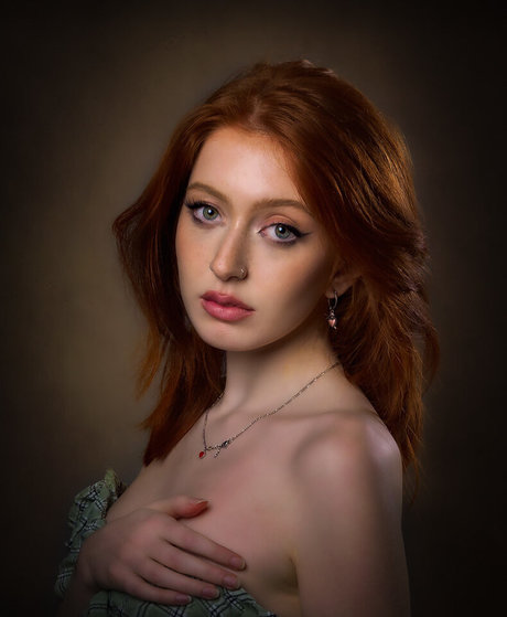 Caitlyn Jackson star beautiful archive