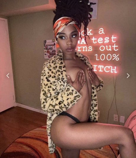 Urfavgirlfriend pretty pornstar pictures