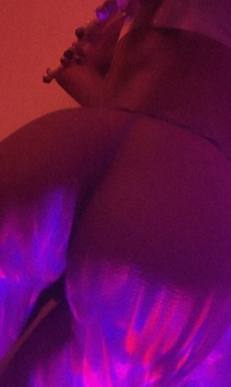 Urfavgirlfriend pornographic actress photos