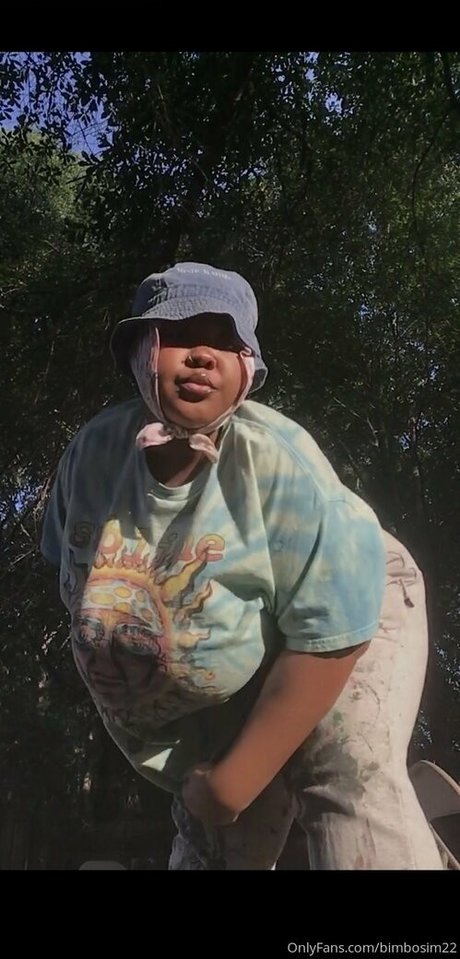 bimbosim22 model photos