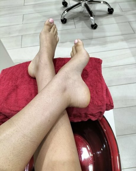 Tommi Terror top model images