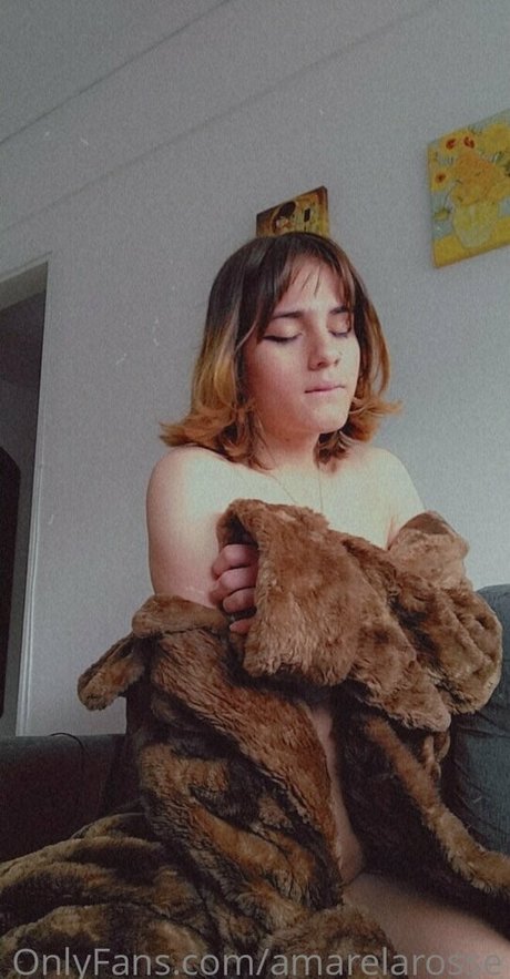 amarelarosse nude actress image