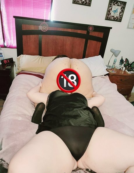 mj8694 nudes actress photos